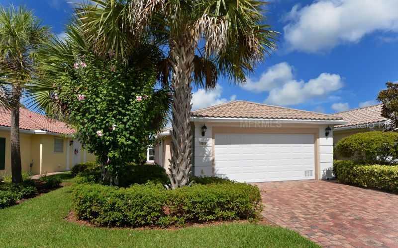 5994 Benevento Dr., Sarasota, FL 34238