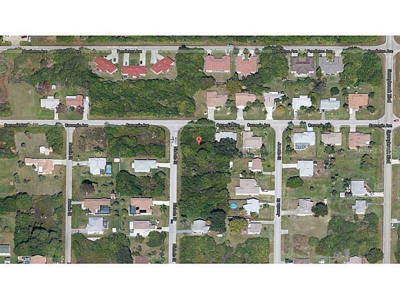 10477 Carnegie Ave., Englewood, FL 34224