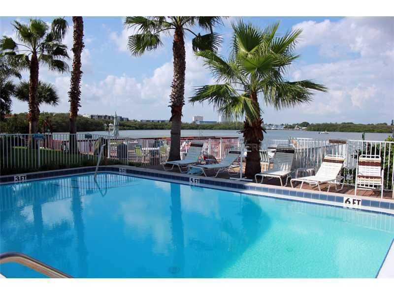 1859 Shore Dr. #108, South Pasadena, FL 33707