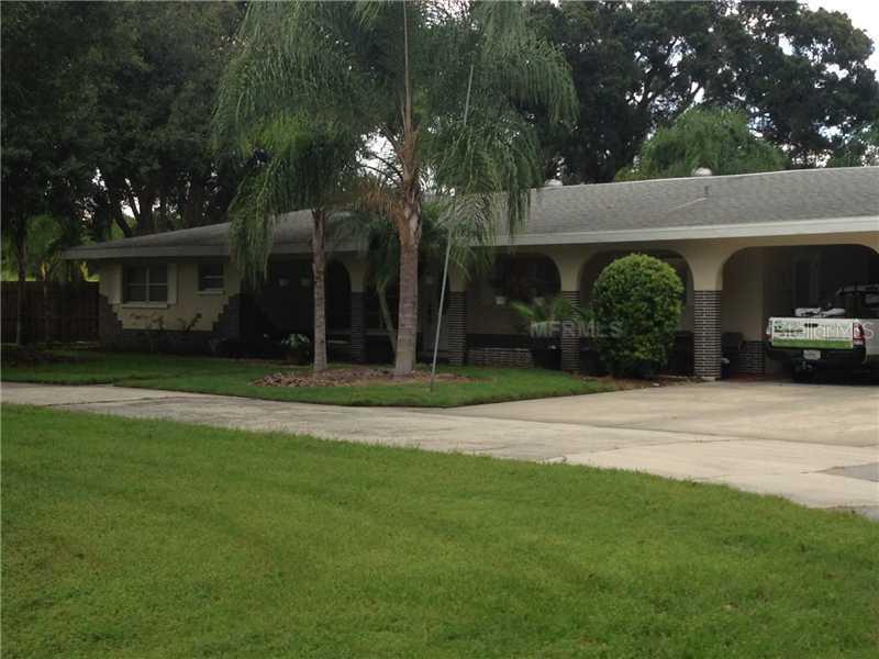 5847 E 33rd St., Bradenton, FL 34203