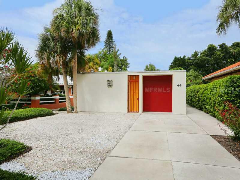 44 S Washington Dr., Sarasota, FL 34236