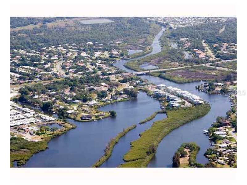 749 Shakett Creek Dr., Nokomis, FL 34275