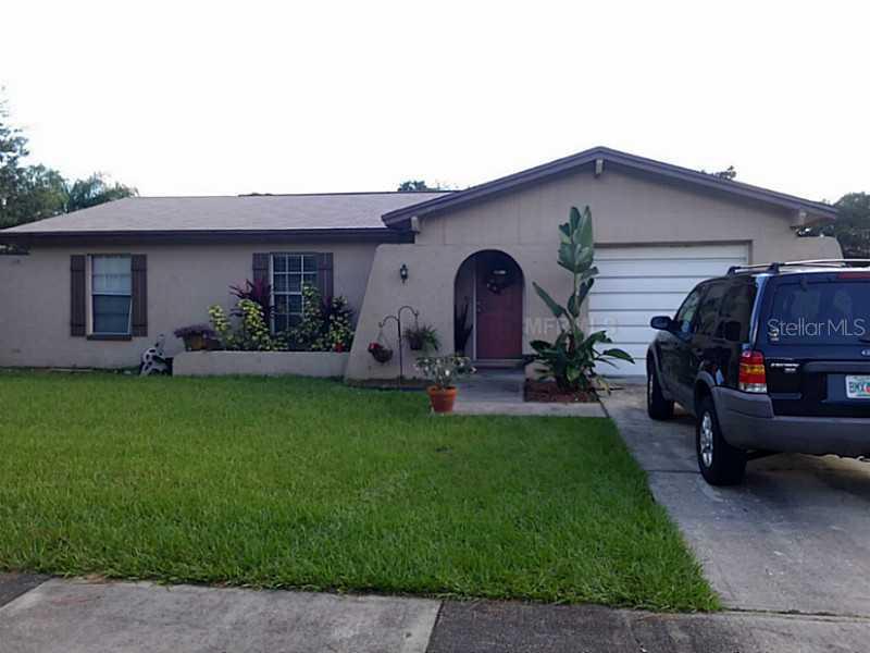 709 Falkirk Ave., Valrico, FL 33594