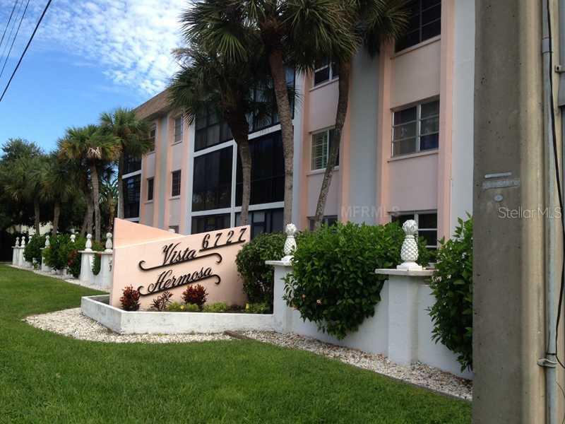 116 Vista Hermosa Cir. #101, Sarasota, FL 34242