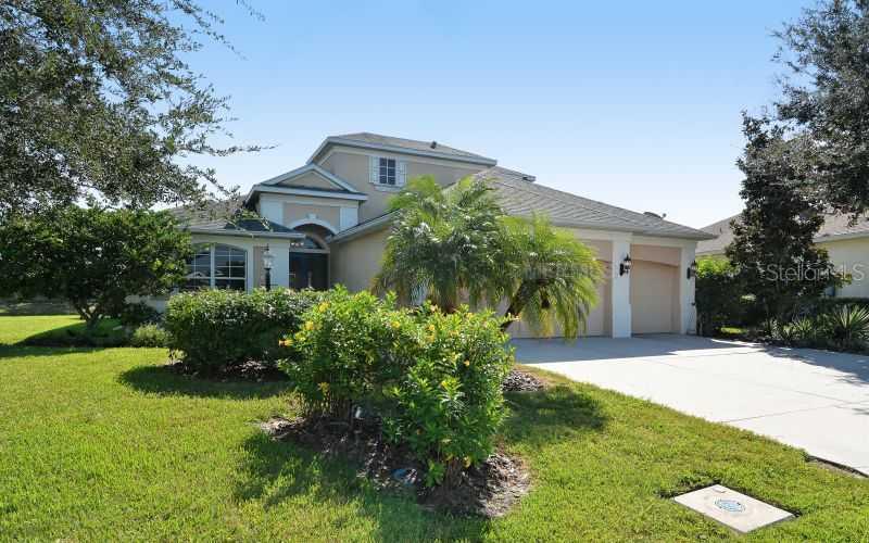 7511 Harleston Ct., Bradenton, FL 34201