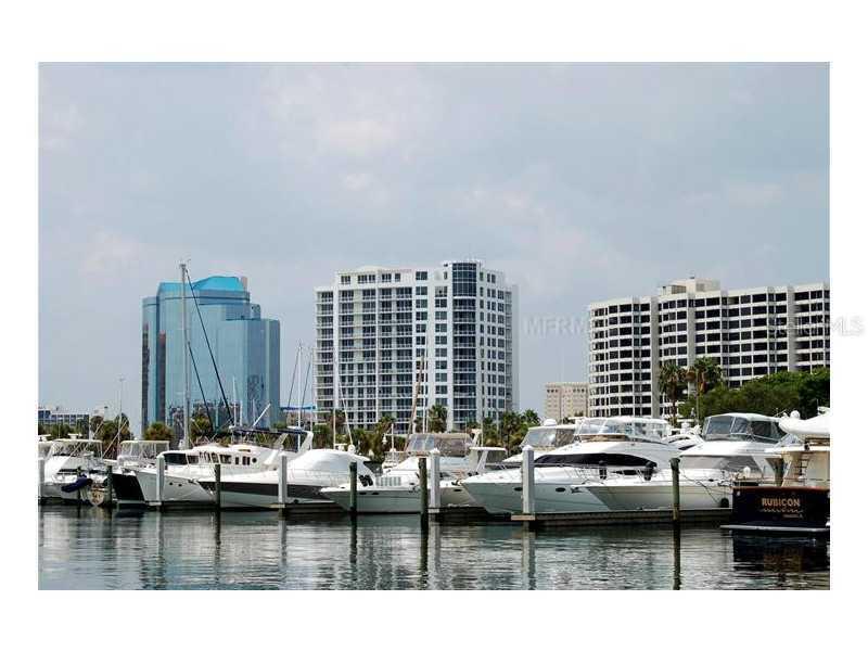 1233 N Gulfstream Ave #PH2, Sarasota, FL 34236