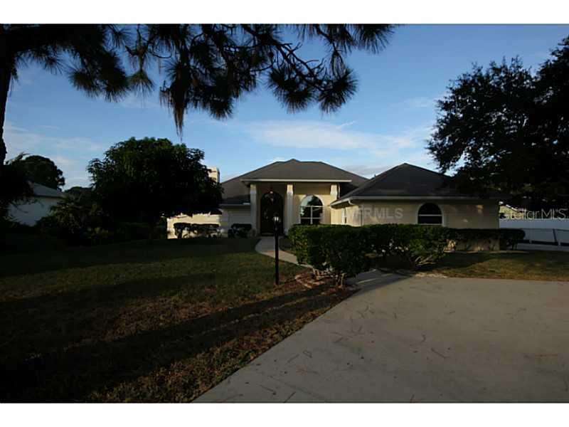 1711 Bayshore Dr., Englewood, FL 34223