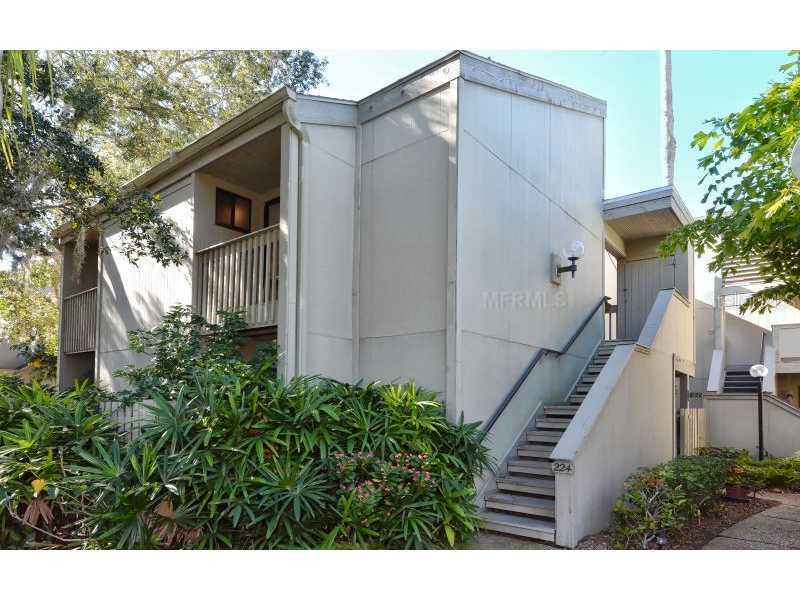 224 Woodland Dr., Osprey, FL 34229