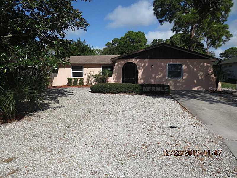 210 Pine Rd., Nokomis, FL 34275