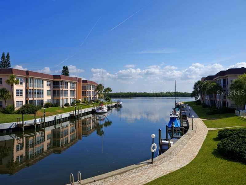 4330 Falmouth Dr. #105, Longboat Key, FL 34228