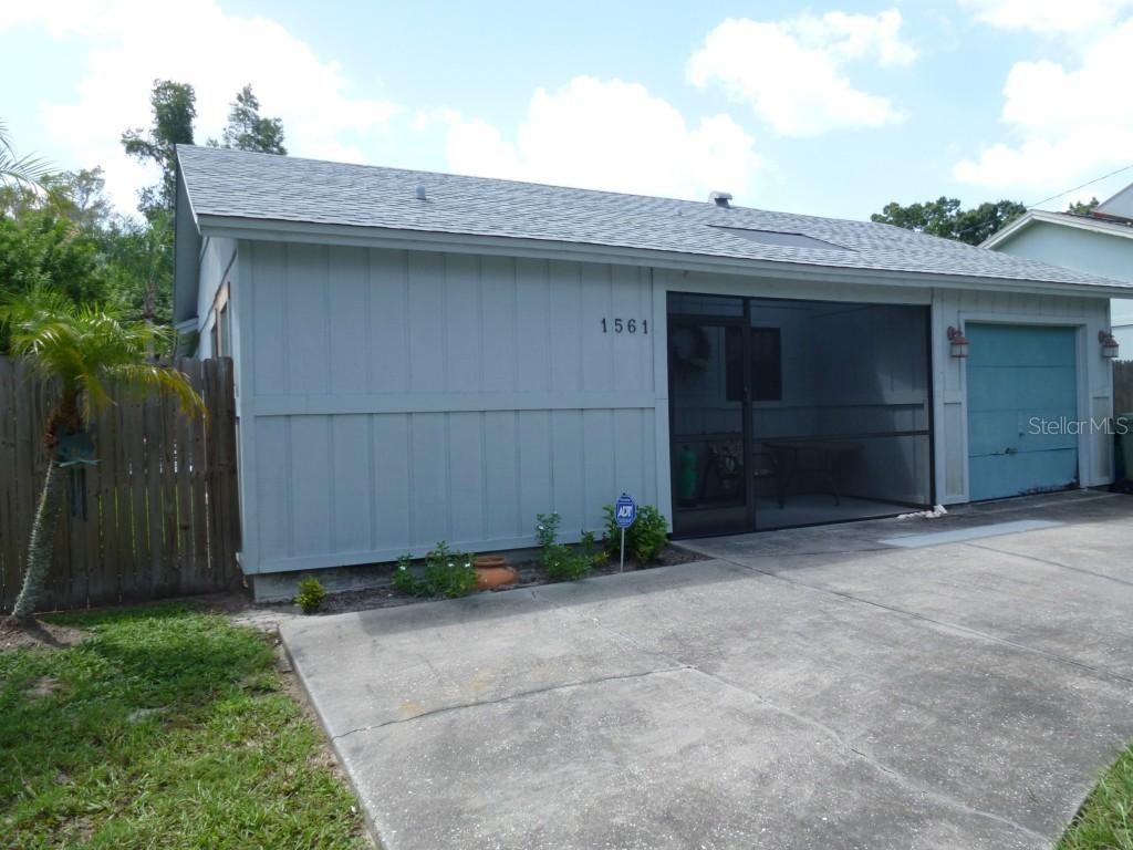 1561 Oak Park Ave., Sarasota, FL 34237