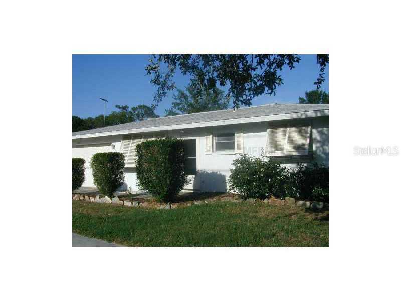 2431 Mcintosh Rd., Sarasota, FL 34232