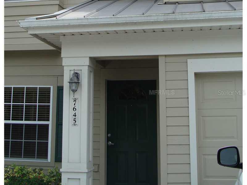7645 Plantation Cir., Bradenton, FL 34201