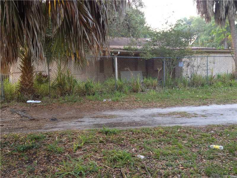 1658 22nd St., Sarasota, FL 34234