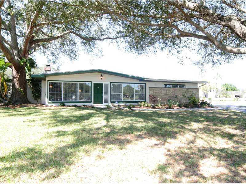 2810 S Jefferson Ave., Sarasota, FL 34239