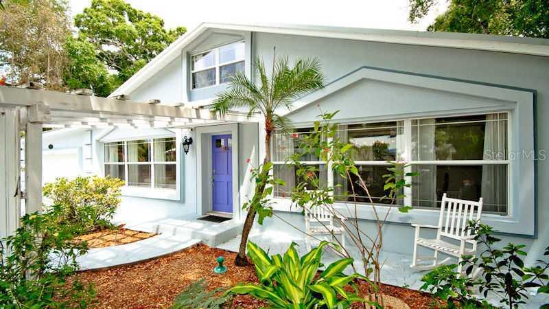 1743 Spring Creek Dr., Sarasota, FL 34239