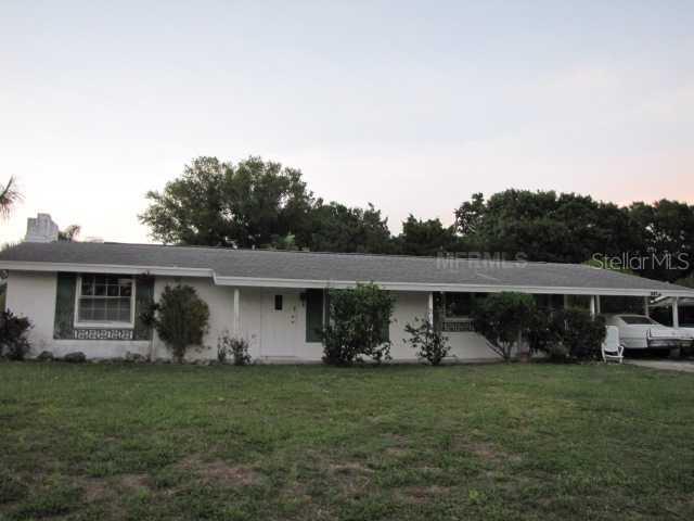 2919 Woodcrest Dr., Sarasota, FL 34239