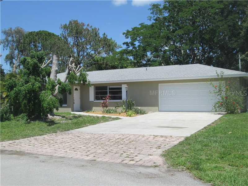 3233 Teal Ave., Sarasota, FL 34232