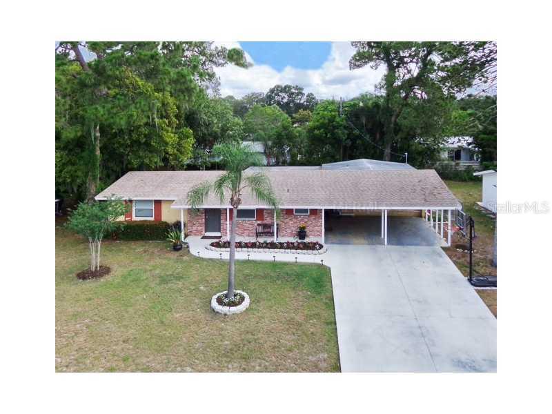 6426 Colonial Dr., Sarasota, FL 34231