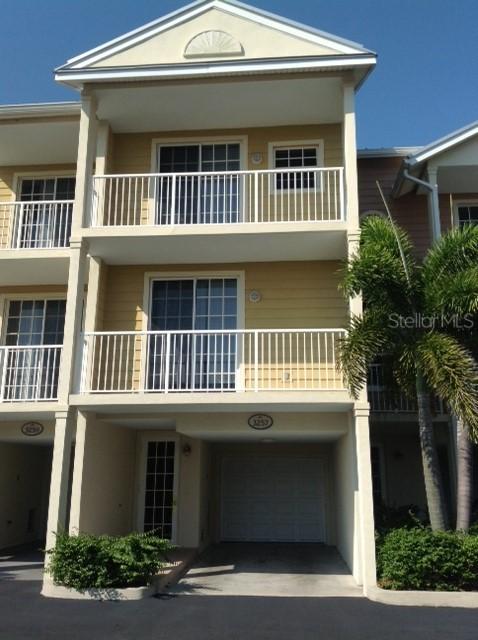 3257 Mangrove Point Dr., Ruskin, FL 33570