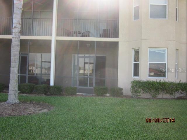 915 Fairwaycove Ln. #104, Bradenton, FL 34212