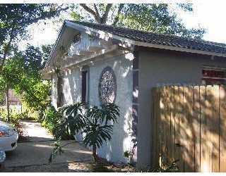 2441 Bay St., Sarasota, FL 34237