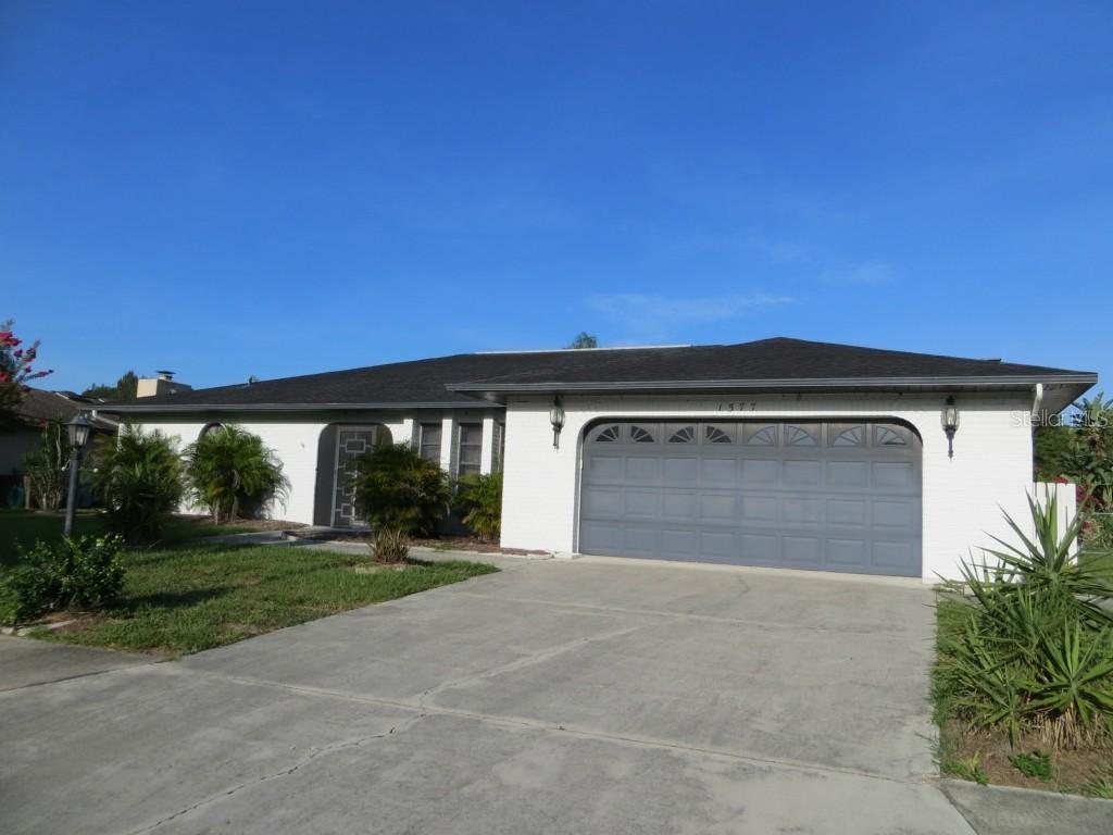 1577 Bay Hill Cir., Sarasota, FL 34232