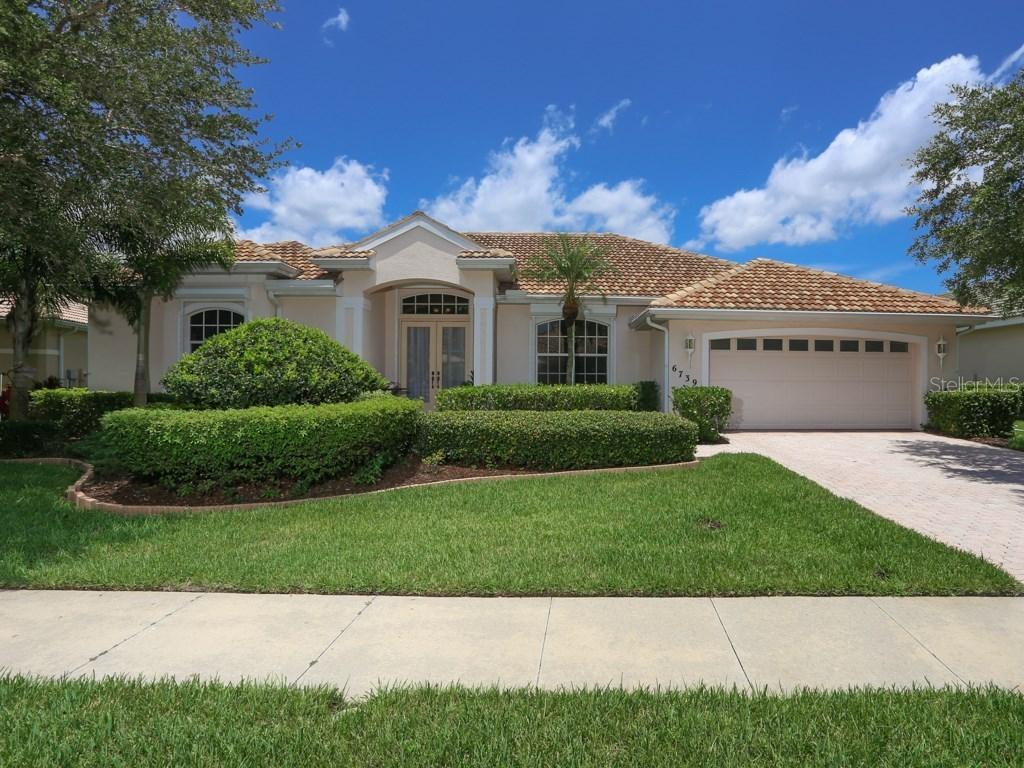 6739 Coyote Ridge Ct., University Park, FL 34201
