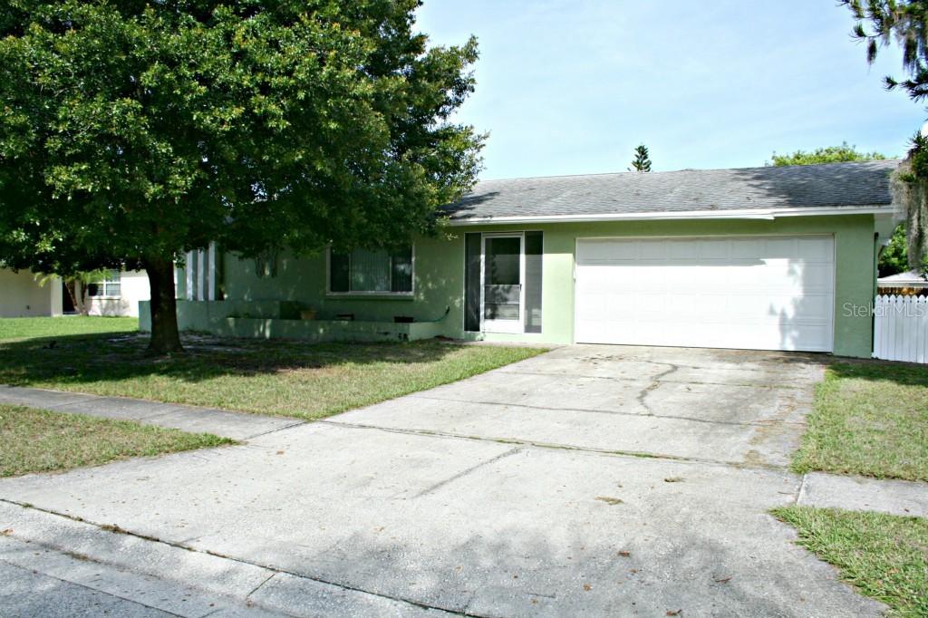 6431 Friendship Dr., Sarasota, FL 34241