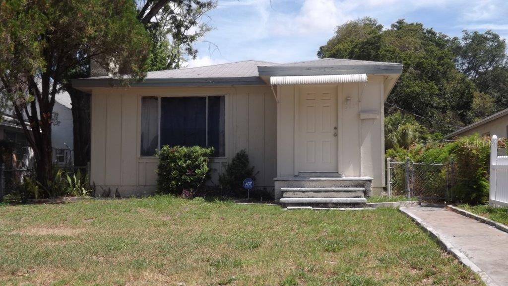 3859 18th Ave., St Petersburg, FL 33711