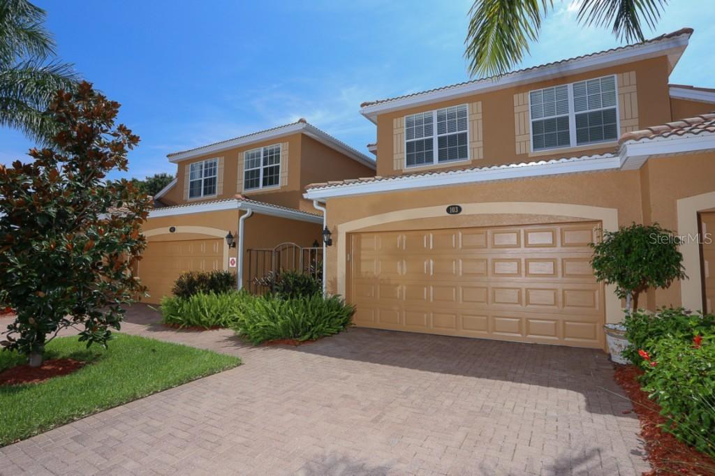 323 Winding Brook Ln. #103, Bradenton, FL 34212