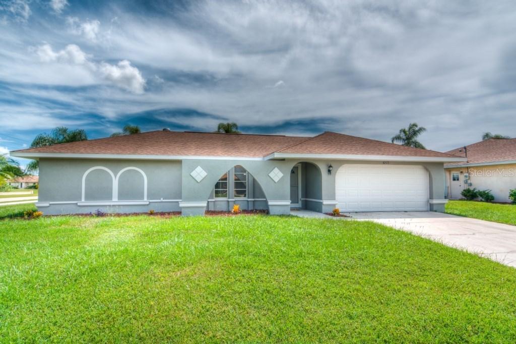 10523 Carnegie Ave., Englewood, FL 34224