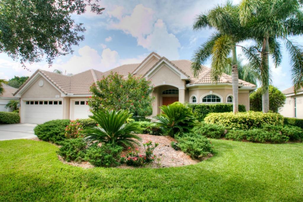 7024 Stanhope Place, University Park, FL 34201