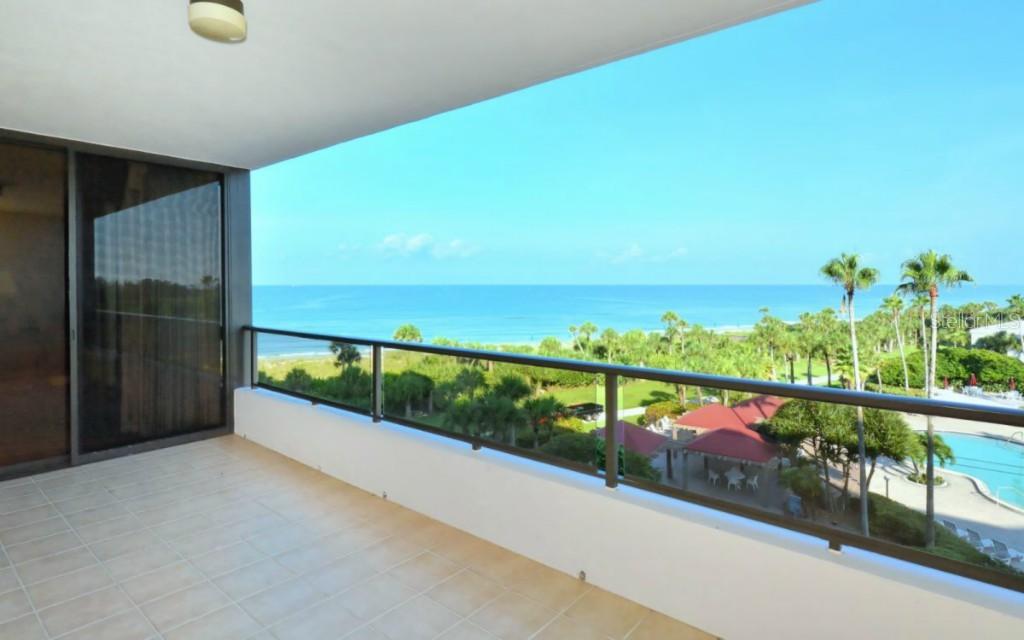 535 Sanctuary Dr. #C407, Longboat Key, FL 34228