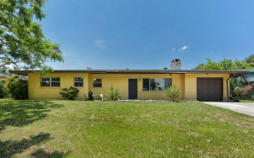 2428 Hamlin Ln., Sarasota, FL 34239