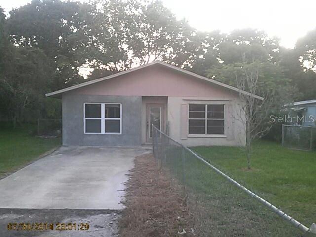 2416 8th St., Bradenton, FL 34208