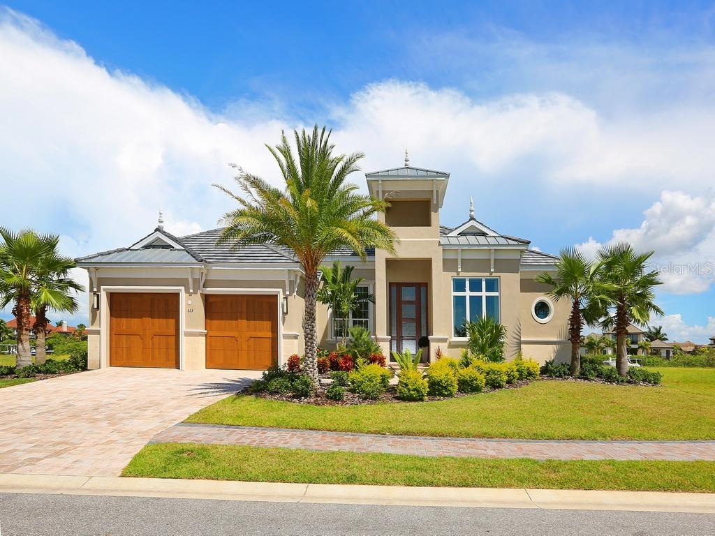 633 Regatta Way, Bradenton, FL 34208