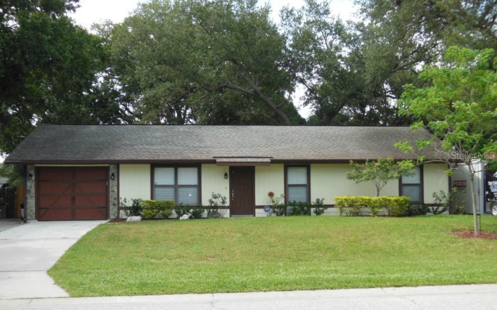 4219 1st Ave., Bradenton, FL 34208