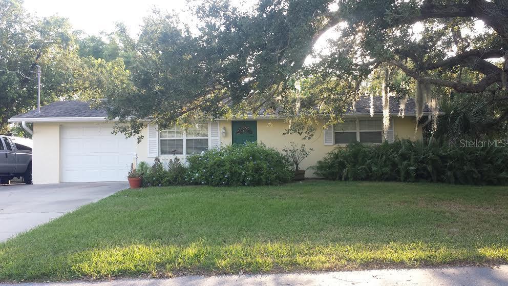 602 Poinsettia Rd., Nokomis, FL 34275