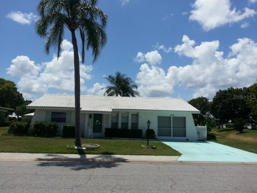 1002 Oakleaf Blvd., Bradenton, FL 34208