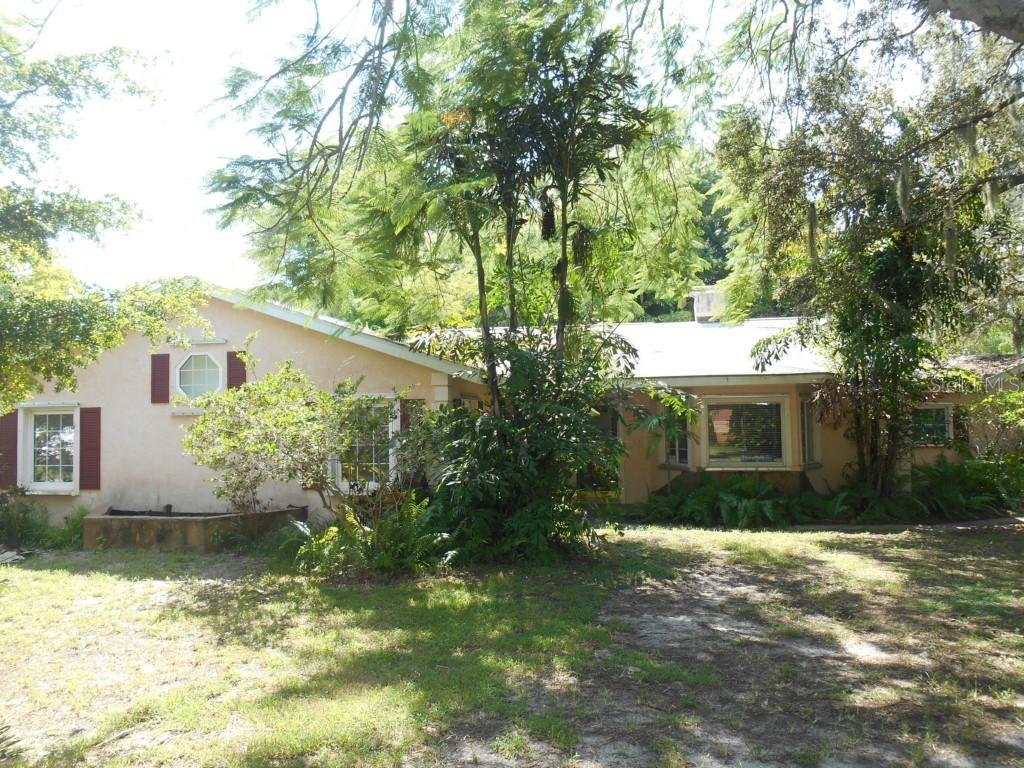 8464 Kaywood Rd., Sarasota, FL 34243