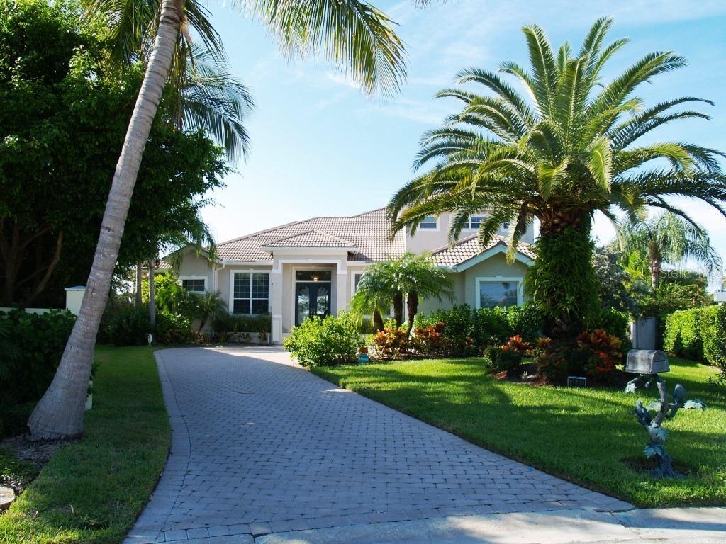 3667 San Remo Ter., Sarasota, FL 34239