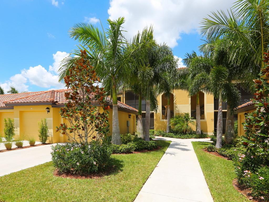 7215 River Hammock Dr. #203, Bradenton, FL 34212