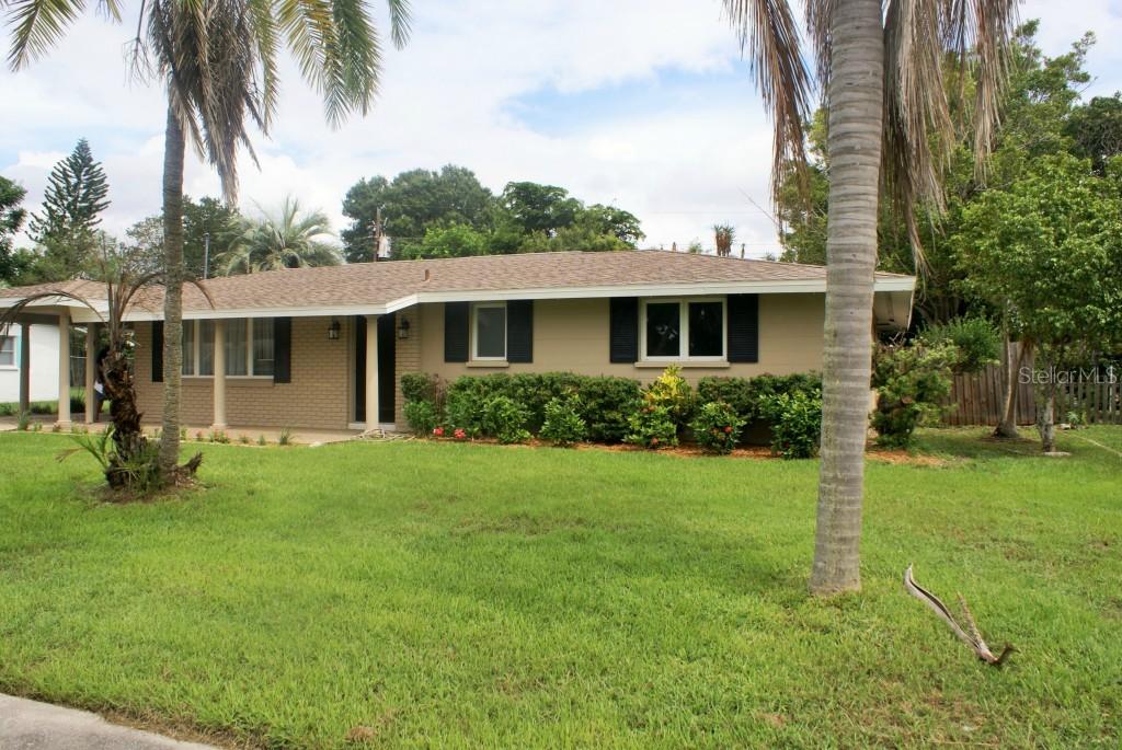 6501 Colonial Dr., Sarasota, FL 34231