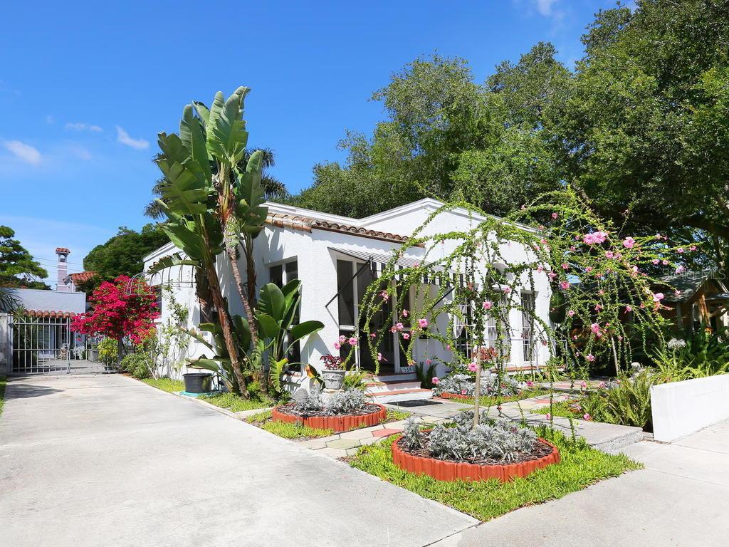 534 Columbia Ct., Sarasota, FL 34236