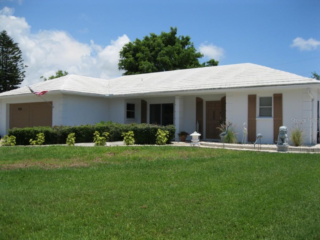 3322 Sheffield Cir., Sarasota, FL 34239