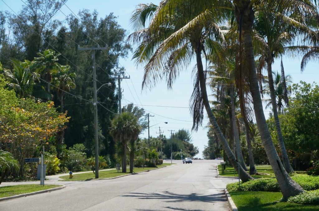 580 Broadway St., Longboat Key, FL 34228