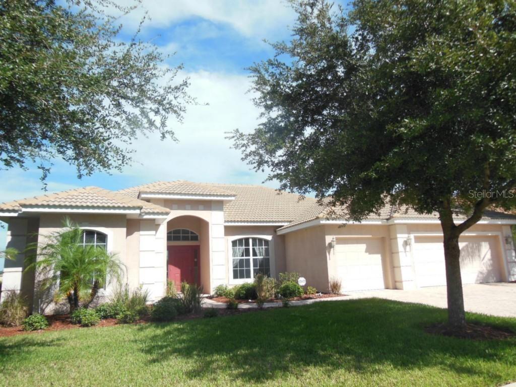 12719 Penguin Dr., Bradenton, FL 34212