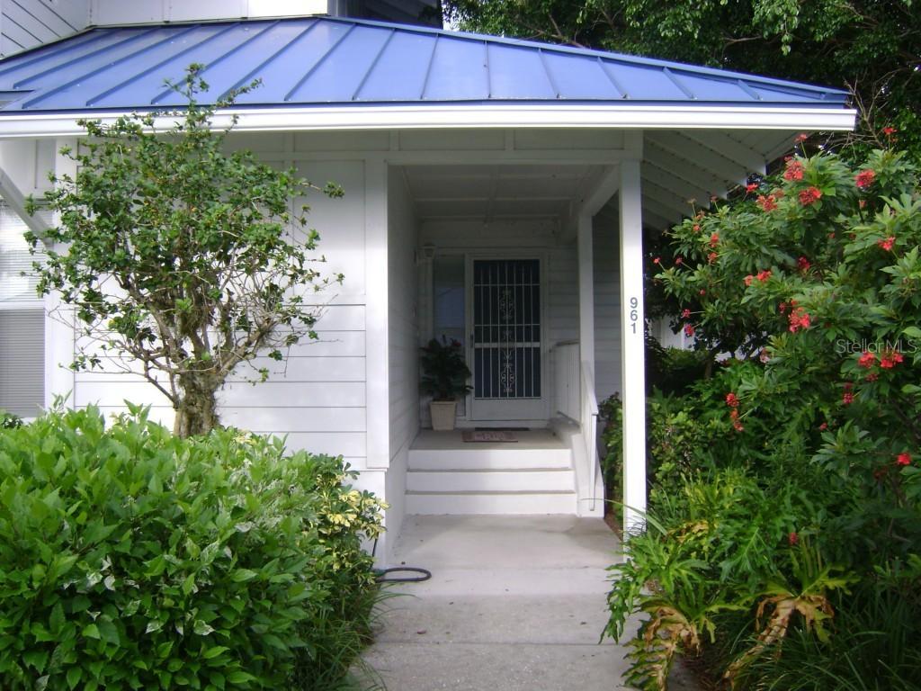 961 Sandpiper Cir., Bradenton, FL 34209