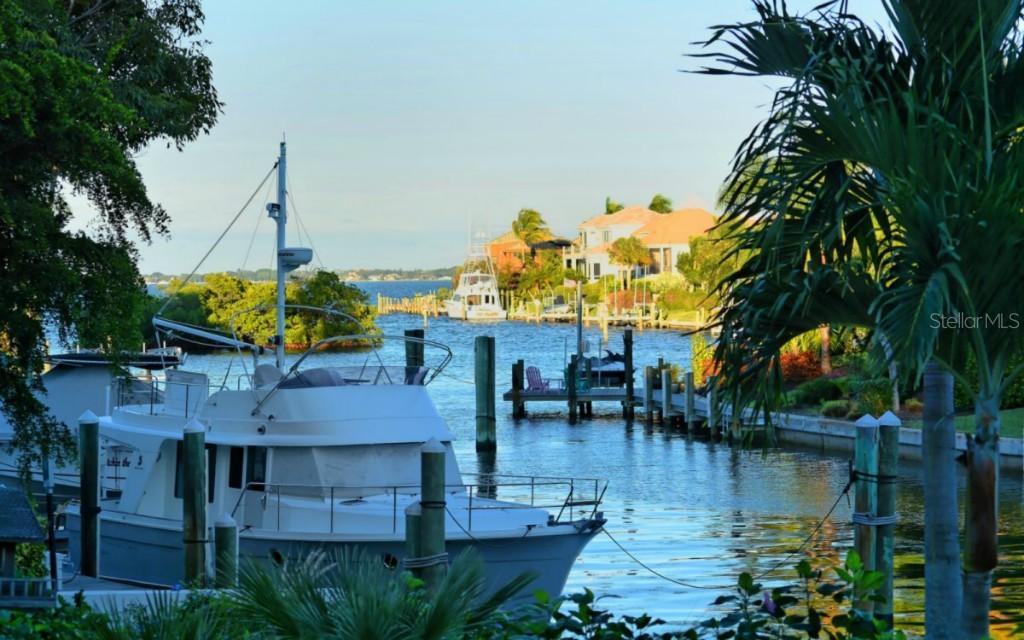 510 Harbor Cove Cir., Longboat Key, FL 34228